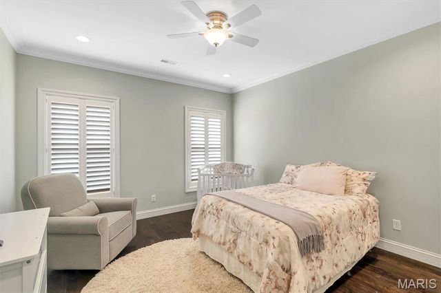 10 W Front Street, Washington, MO 63090