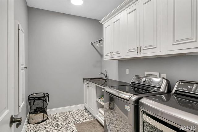 10 W Front Street, Washington, MO 63090