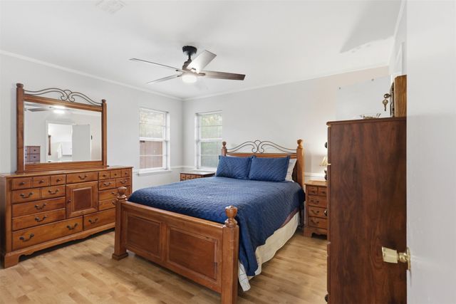 6104 Cliffside Drive, Edgecliff Village, TX 76134
