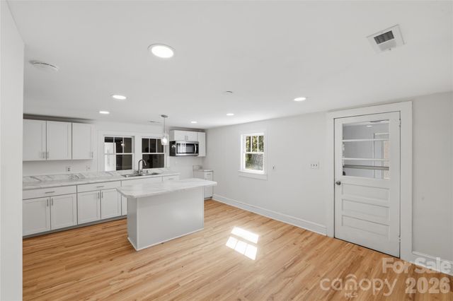 2231 Claremont Road, Newton, NC 28658