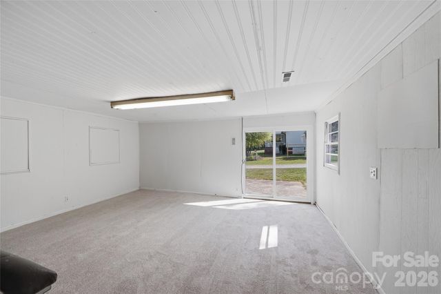 2231 Claremont Road, Newton, NC 28658