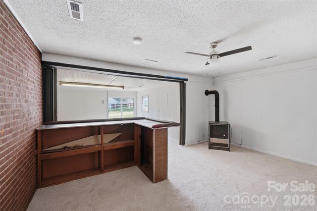 2231 Claremont Road, Newton, NC 28658