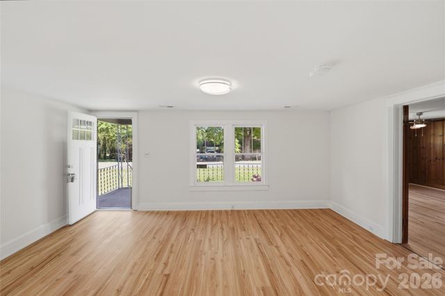 2231 Claremont Road, Newton, NC 28658