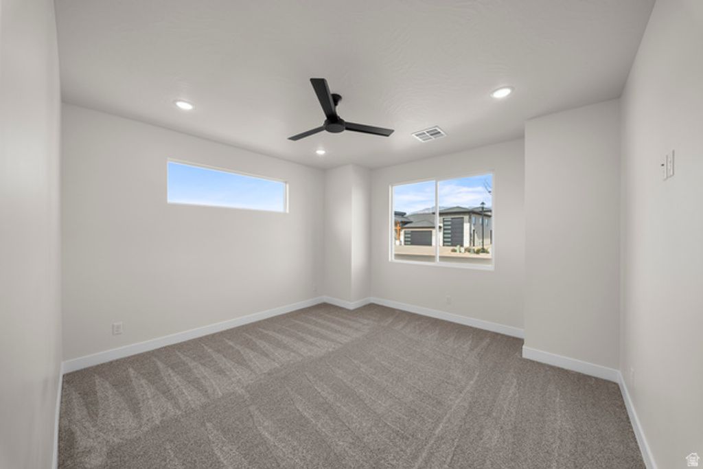Image 13 of property listing at 4795 W 1930 S, Hurricane, UT 84737