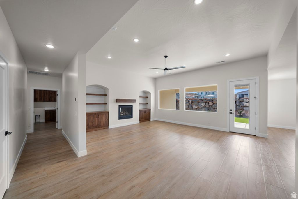Image 16 of property listing at 4795 W 1930 S, Hurricane, UT 84737