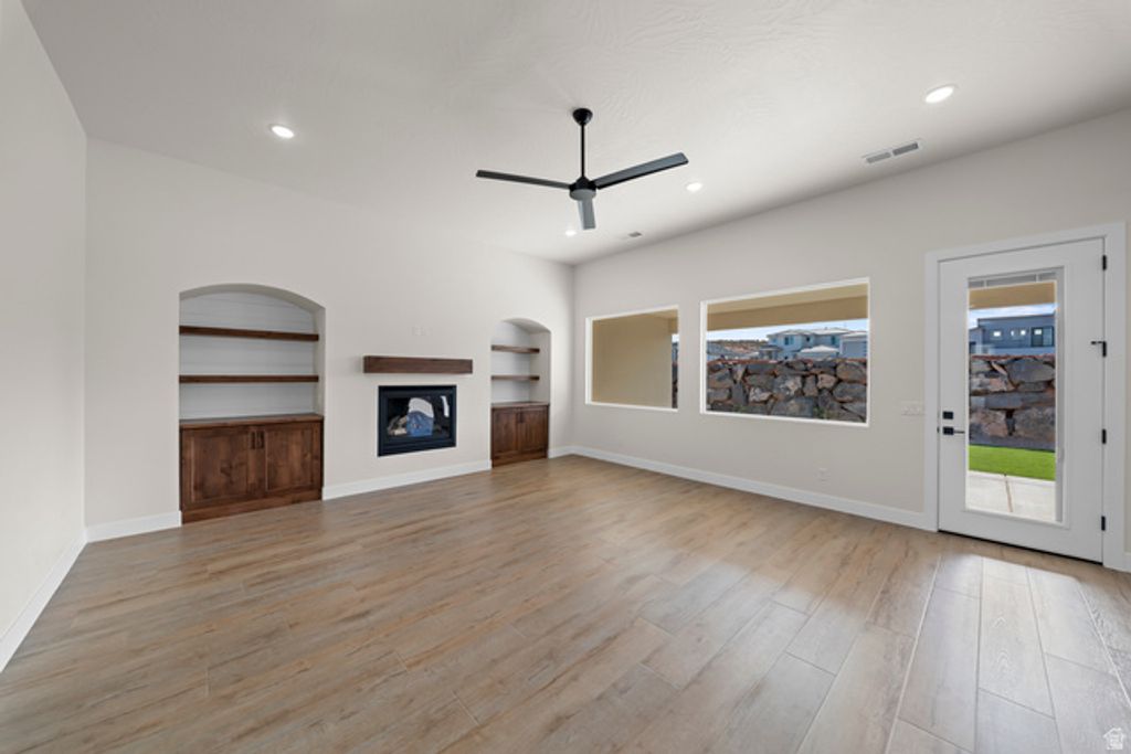 Image 17 of property listing at 4795 W 1930 S, Hurricane, UT 84737