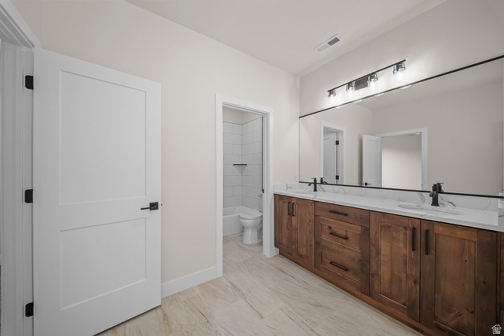 Image 36 of property listing at 4795 W 1930 S, Hurricane, UT 84737