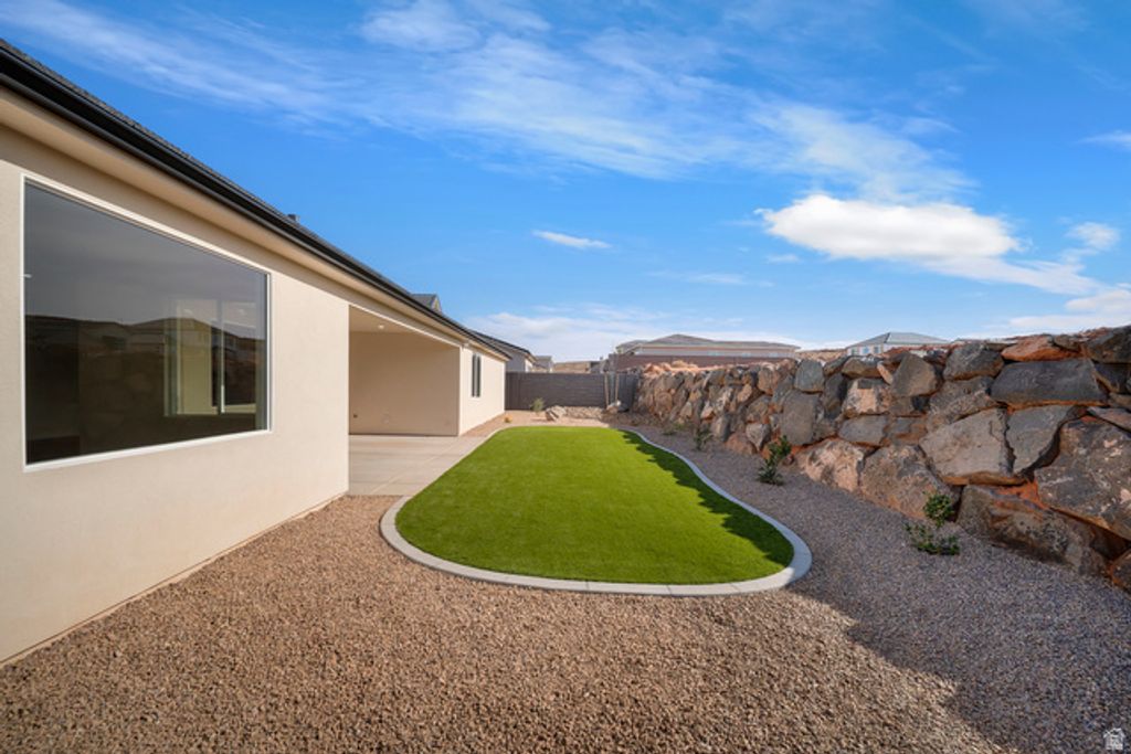 Image 46 of property listing at 4795 W 1930 S, Hurricane, UT 84737