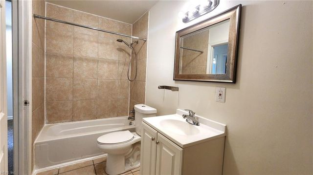 1209 Alder CT, Chesapeake, VA 23320