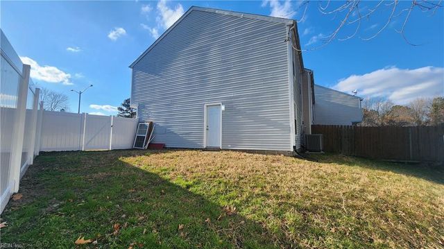 1209 Alder CT, Chesapeake, VA 23320