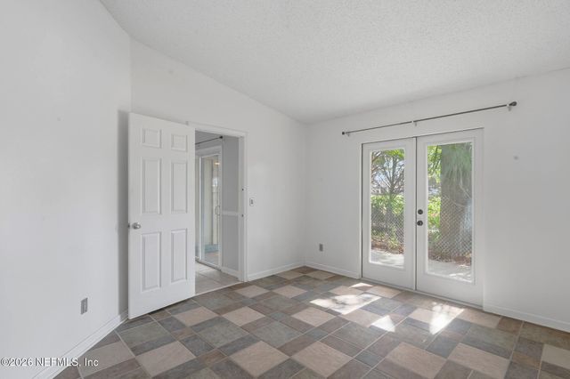 2119 FAIRWAY VILLAS Lane S, Atlantic Beach, FL 32233