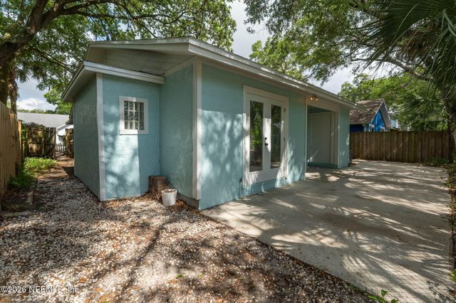 2119 FAIRWAY VILLAS Lane S, Atlantic Beach, FL 32233