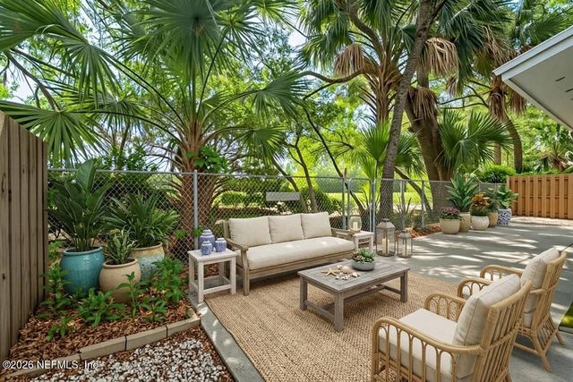 2119 FAIRWAY VILLAS Lane S, Atlantic Beach, FL 32233