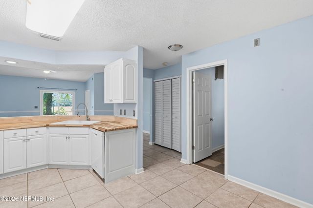 2119 FAIRWAY VILLAS Lane S, Atlantic Beach, FL 32233