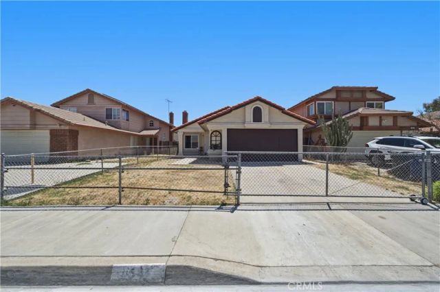 1541 Apple Creek, Perris, CA 92571