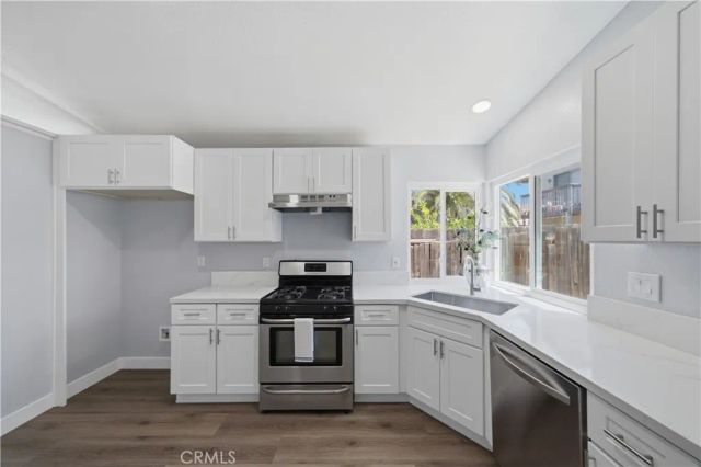 1541 Apple Creek, Perris, CA 92571