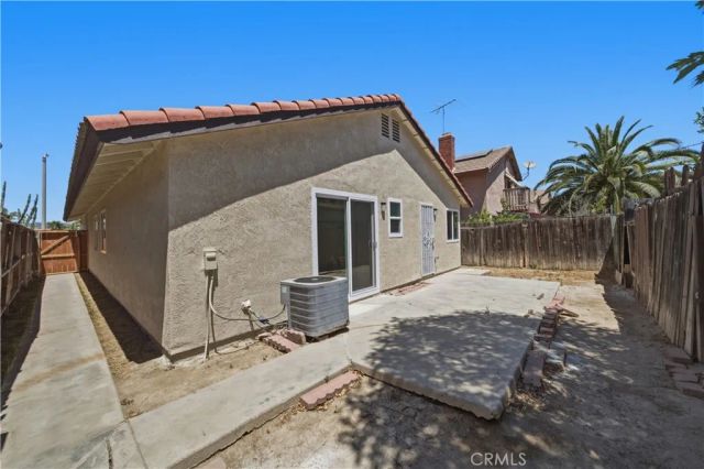 1541 Apple Creek, Perris, CA 92571