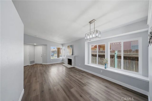 1541 Apple Creek, Perris, CA 92571