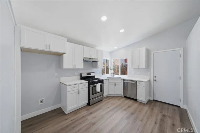 1541 Apple Creek, Perris, CA 92571