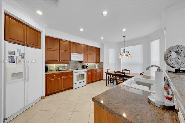 5340 SW 33rd Ter, Hollywood, FL 33312