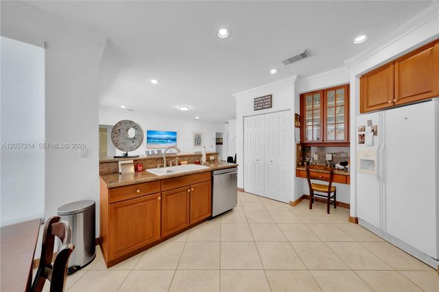 5340 SW 33rd Ter, Hollywood, FL 33312