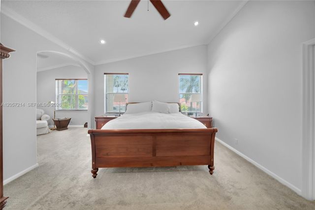 5340 SW 33rd Ter, Hollywood, FL 33312