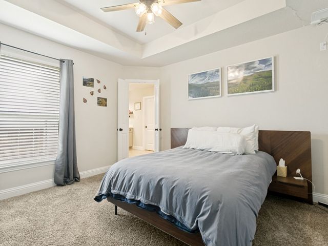 3912 Kensington Drive, Sanger, TX 76266
