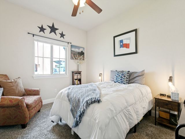 3912 Kensington Drive, Sanger, TX 76266
