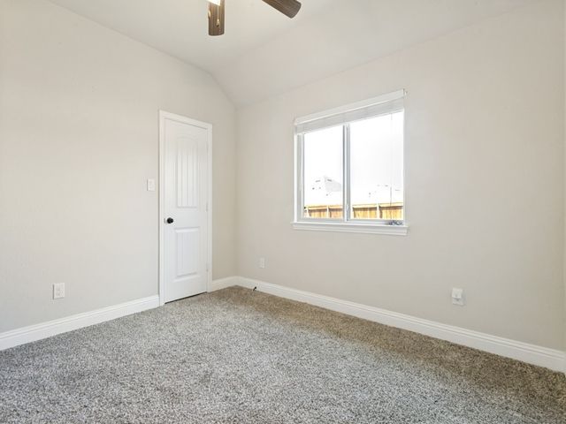 3912 Kensington Drive, Sanger, TX 76266