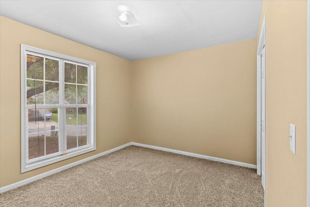 103 Trunbury Dr, Dothan, AL 36305