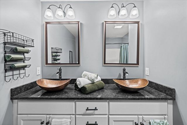 2704 Quarles Road, Rocky Face, GA 30740