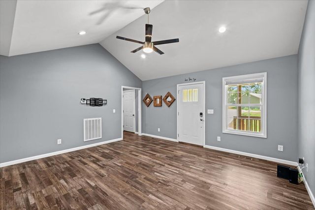 2704 Quarles Road, Rocky Face, GA 30740