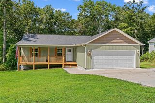 2704 Quarles Road, Rocky Face, GA 30740