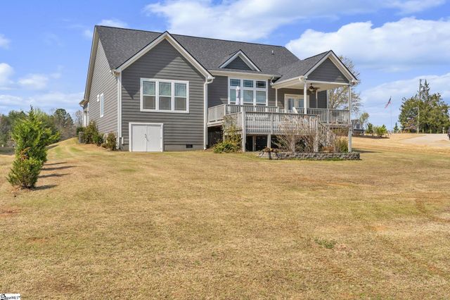135 Weatherly Road, Inman, SC 29349