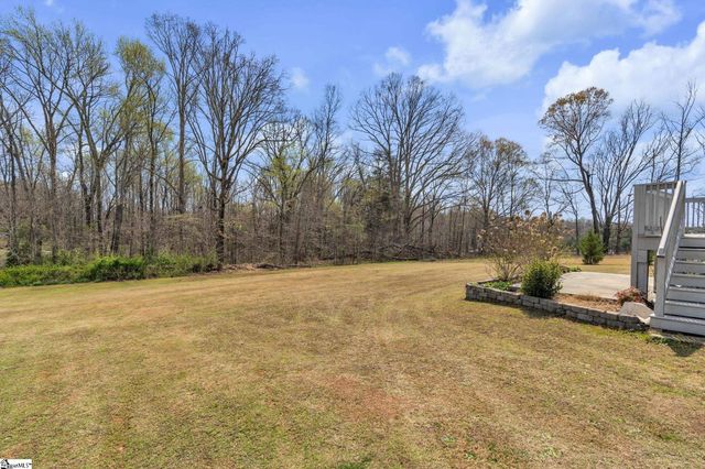 135 Weatherly Road, Inman, SC 29349