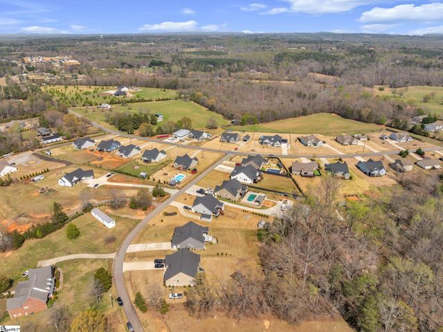 135 Weatherly Road, Inman, SC 29349