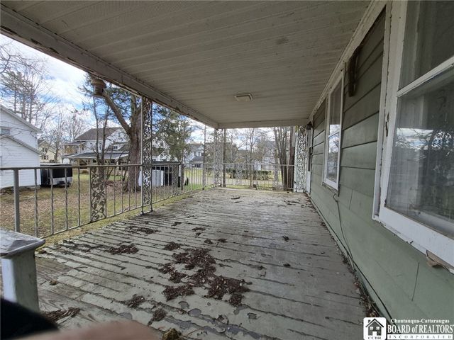 1 Packard Way, Busti, NY 14750