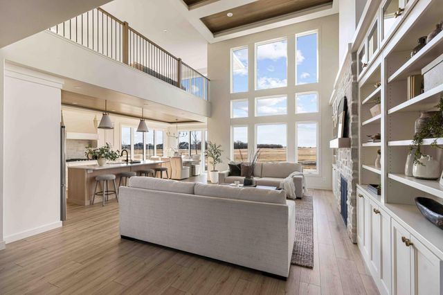 5669 31st Street S, Fargo, ND 58104