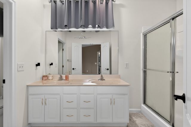 2695 Saint Charles Circle, Union, KY 41091