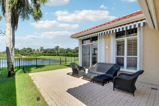 2189 Regents Boulevard, West Palm Beach, FL 33409