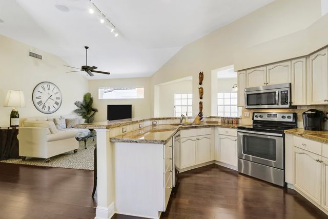 2189 Regents Boulevard, West Palm Beach, FL 33409