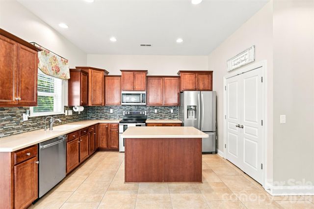 1507 Belmont Stakes Avenue, Indian Trail, NC 28079