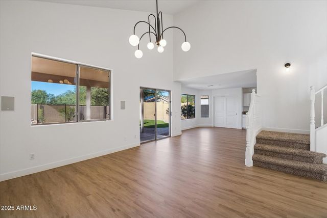 2242 E SOFT WIND Drive, Phoenix, AZ 85024