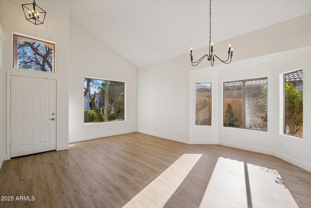 2242 E SOFT WIND Drive, Phoenix, AZ 85024