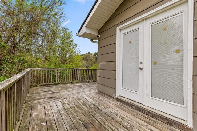 946 Hickory Avenue, Hixson, TN 37343