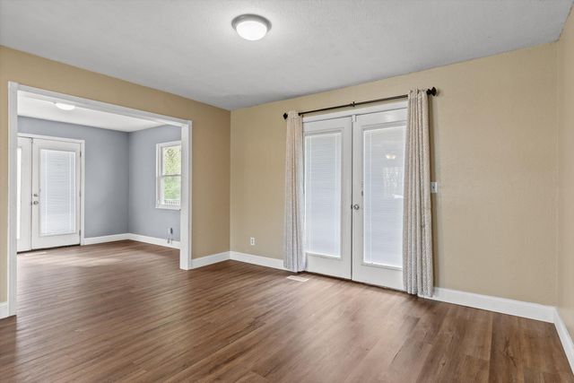 946 Hickory Avenue, Hixson, TN 37343