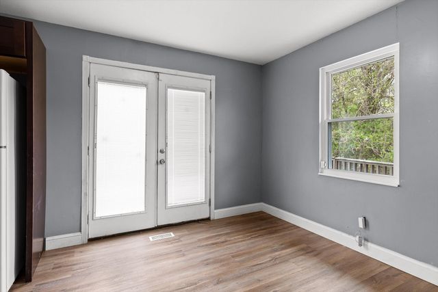 946 Hickory Avenue, Hixson, TN 37343