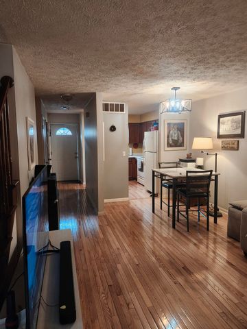 1070 Emery Drive, Fort Wright, KY 41011