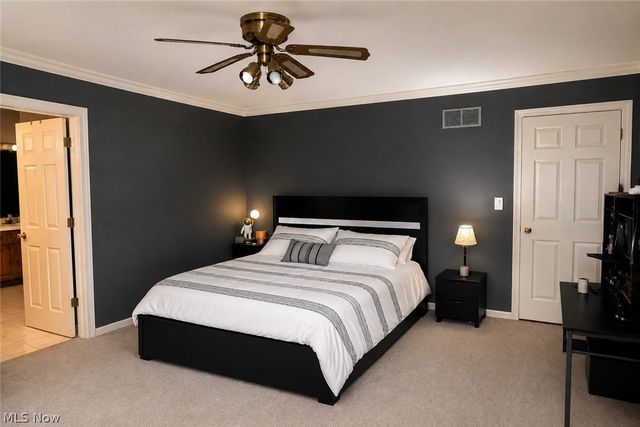 136 Jade Circle, Canfield, OH 44406