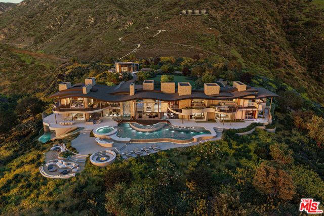 2930 Sweetwater Mesa Road, Malibu, CA 90265